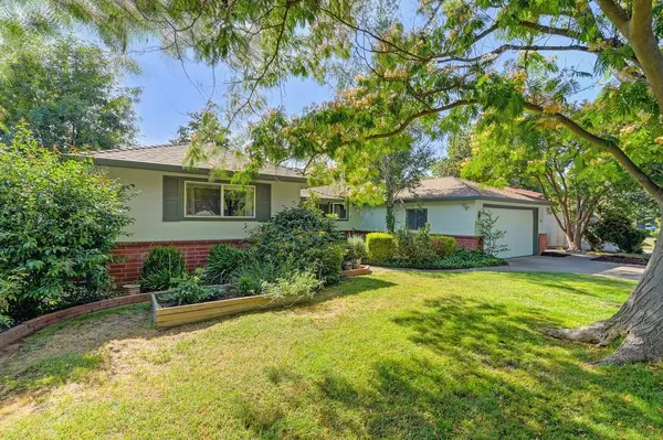 Sacramento, CA 95819,45 Sandburg DR