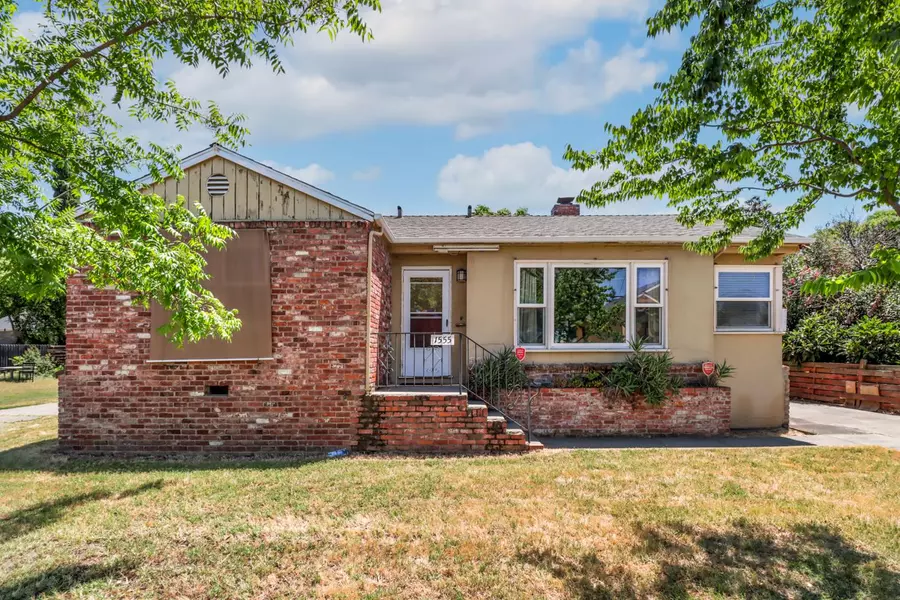 1555 53rd ST, Sacramento, CA 95819