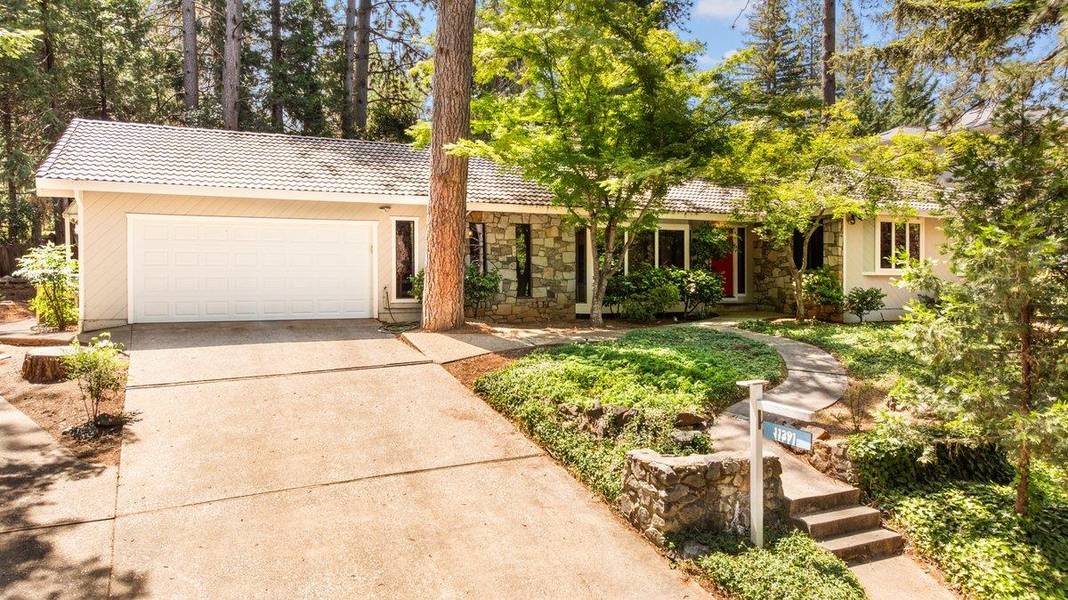 11391 Pepper LN, Nevada City, CA 95959