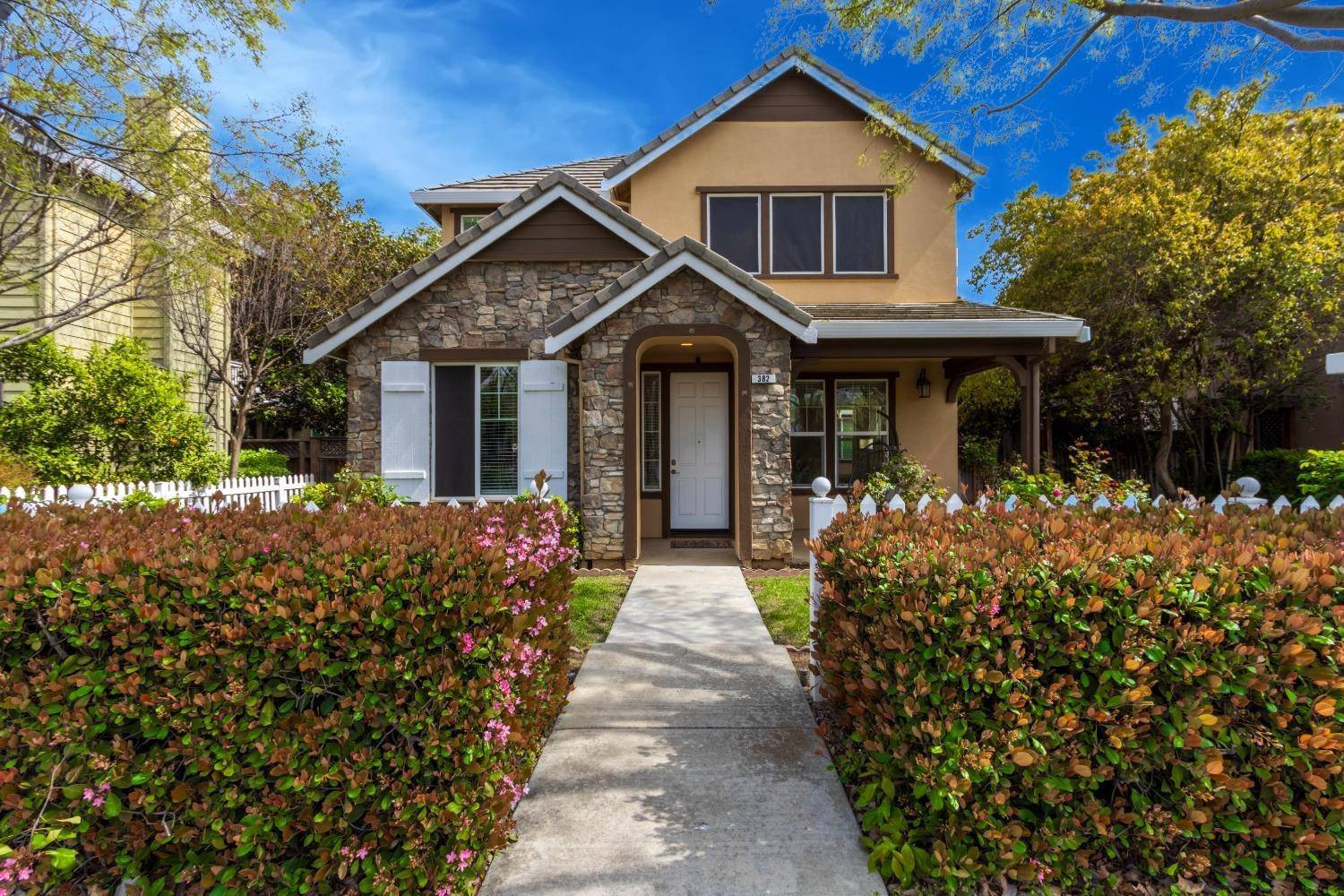 Mountain House, CA 95391,382 S Central Pkwy