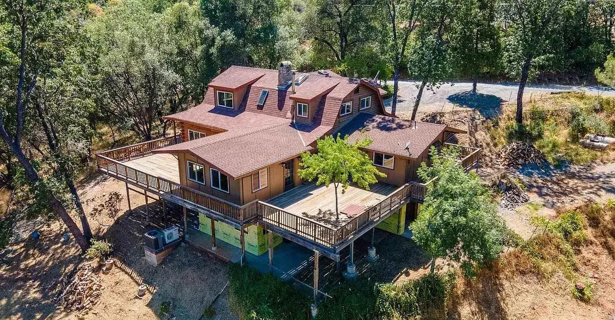 Tuolumne, CA 95379,18540 Hershey RD