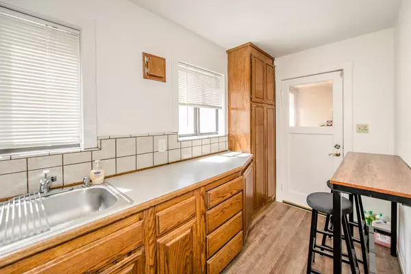 Woodland, CA 95695,15 Court ST