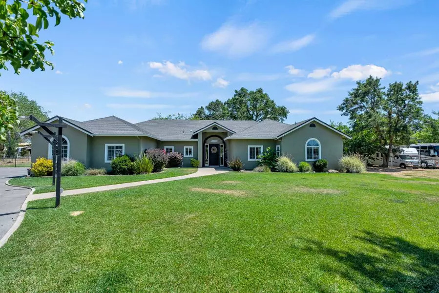 8731 Dillard Road, Wilton, CA 95693