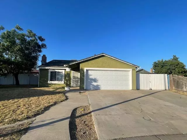 320 Lannis CT, Ripon, CA 95366