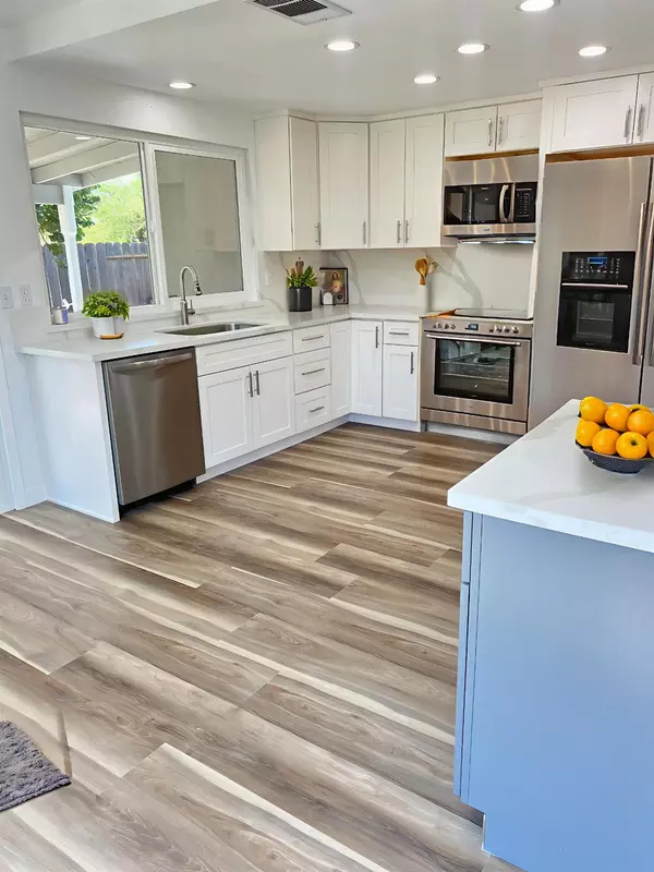 Turlock, CA 95382,2300 Dels LN