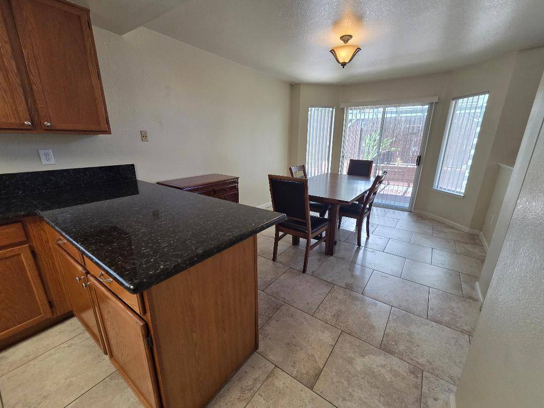 Sacramento, CA 95838,205 Peach Leaf WAY