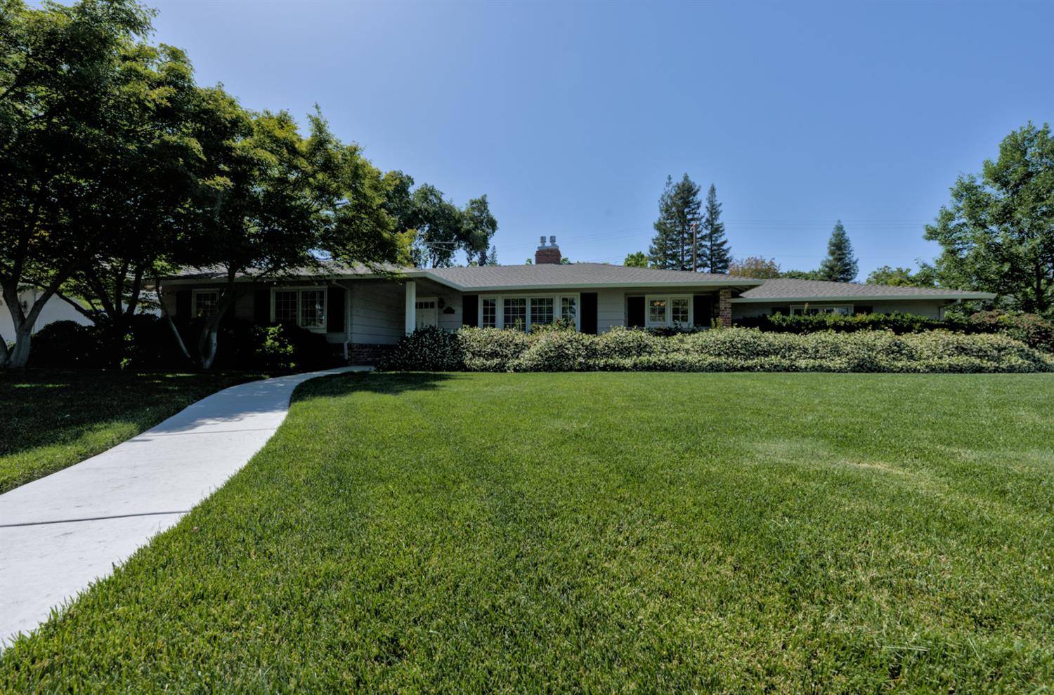 Sacramento, CA 95864,1081 La Sierra DR