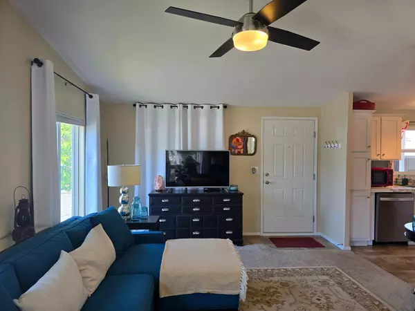 Auburn, CA 95603,2540 Grass Valley HWY #34