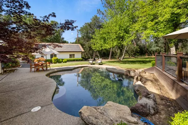 Loomis, CA 95650,6265 Oakridge DR