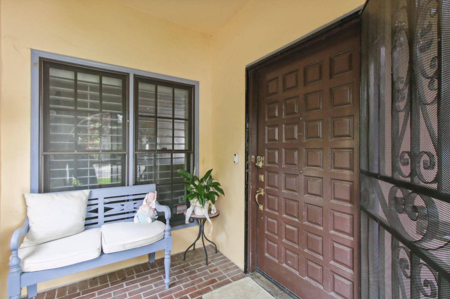 Sacramento, CA 95818,2774 13th ST