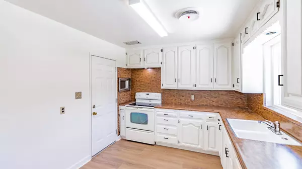 Modesto, CA 95350,915 Ramona AVE