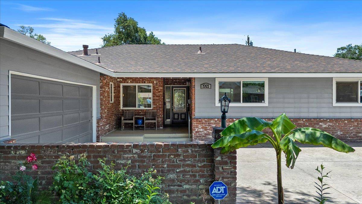 Modesto, CA 95350,1921 Sherwood AVE