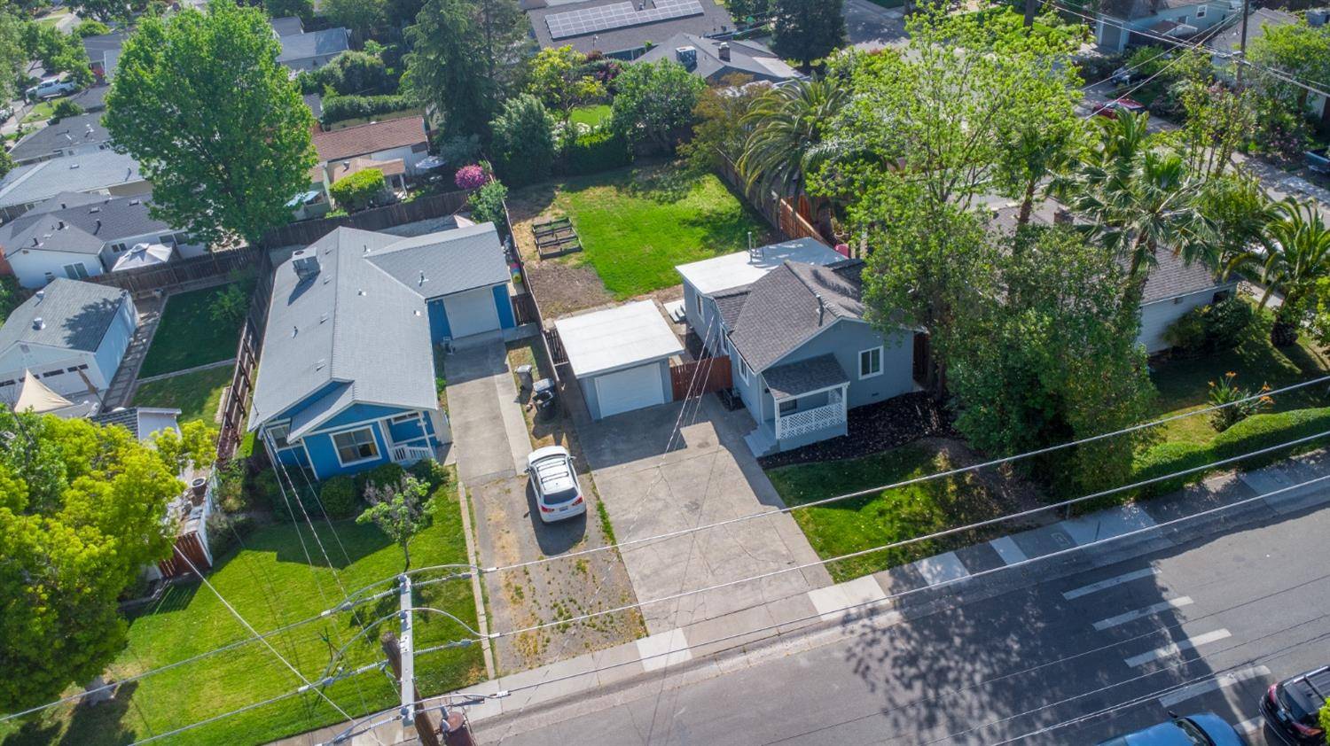 Sacramento, CA 95820,3425 53rd ST