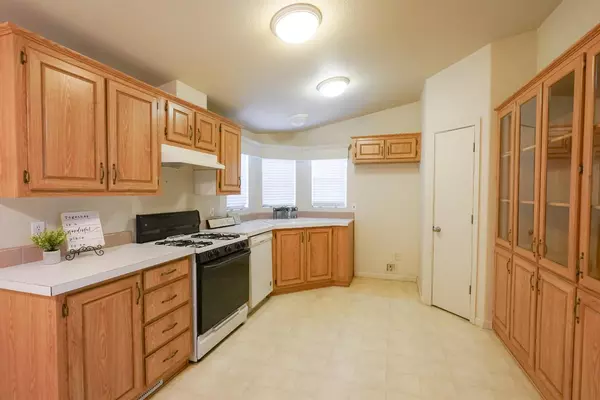 Merced, CA 95341,2240 Golden Oak #147