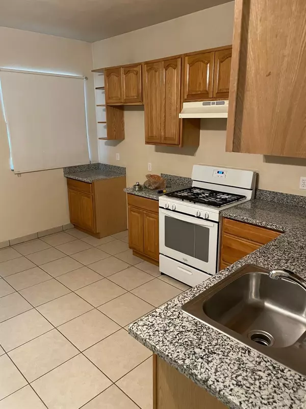 Sacramento, CA 95814,511 13th ST