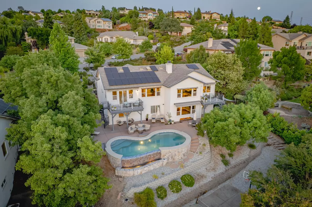 El Dorado Hills, CA 95762,5054 Nawal DR