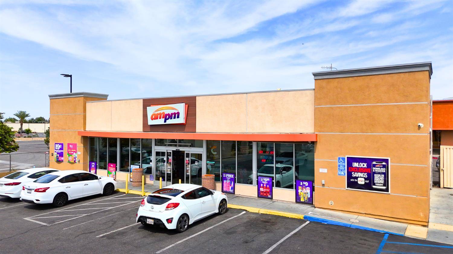 3220 MING AVE, Bakersfield, CA 93304