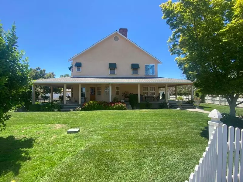 27958 Vine AVE, Escalon, CA 95320