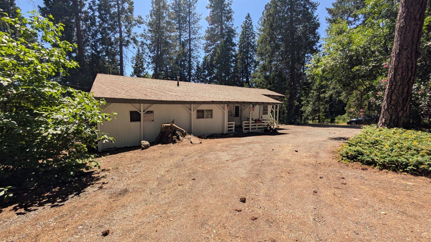 3131 Brauer RD, Georgetown, CA 95634