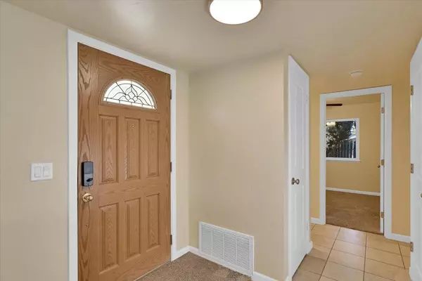 Orangevale, CA 95662,8311 Juglans DR