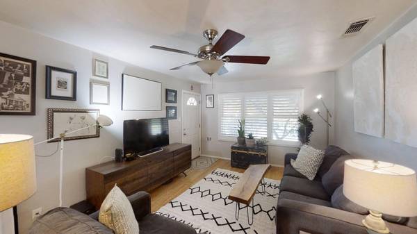 4823 Jerry WAY, Sacramento, CA 95819