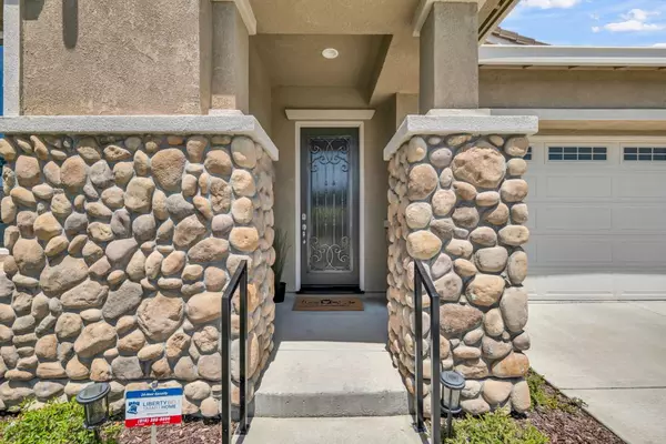 Sacramento, CA 95834,3991 Don River LN