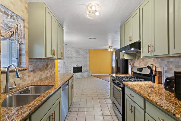 Modesto, CA 95355,1817 Murrietta LN