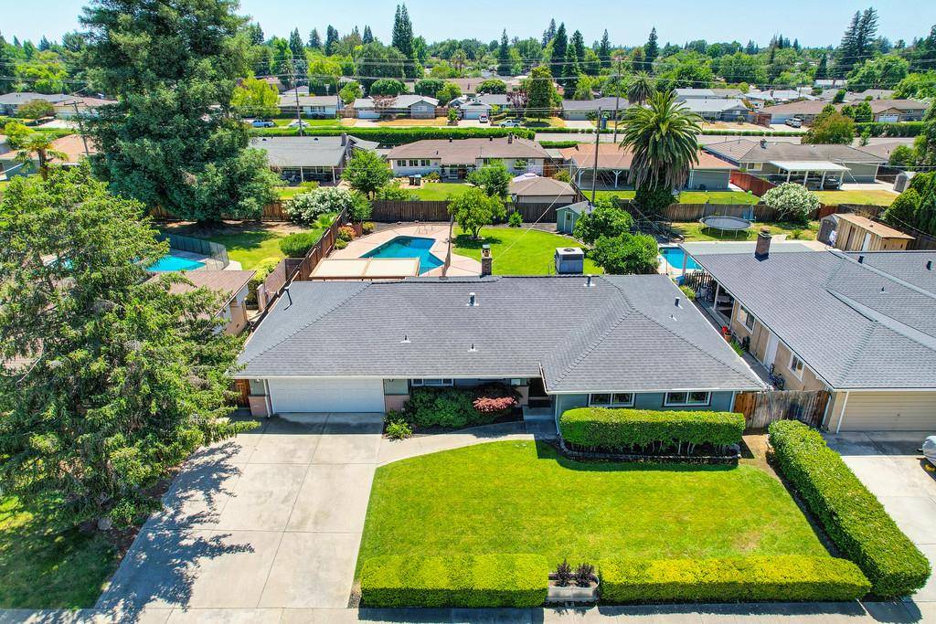 Carmichael, CA 95608,6052 Woodhaven Ave