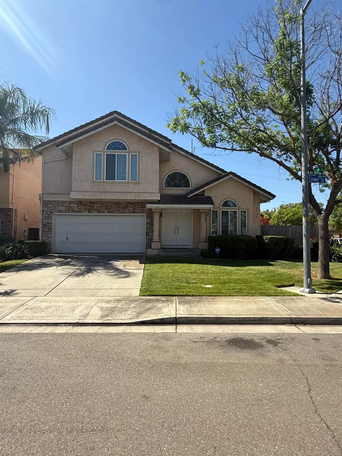 Tracy, CA 95376,430 Czerny ST