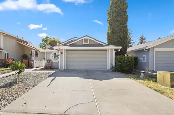 Sacramento, CA 95831,19 Lanyard CT