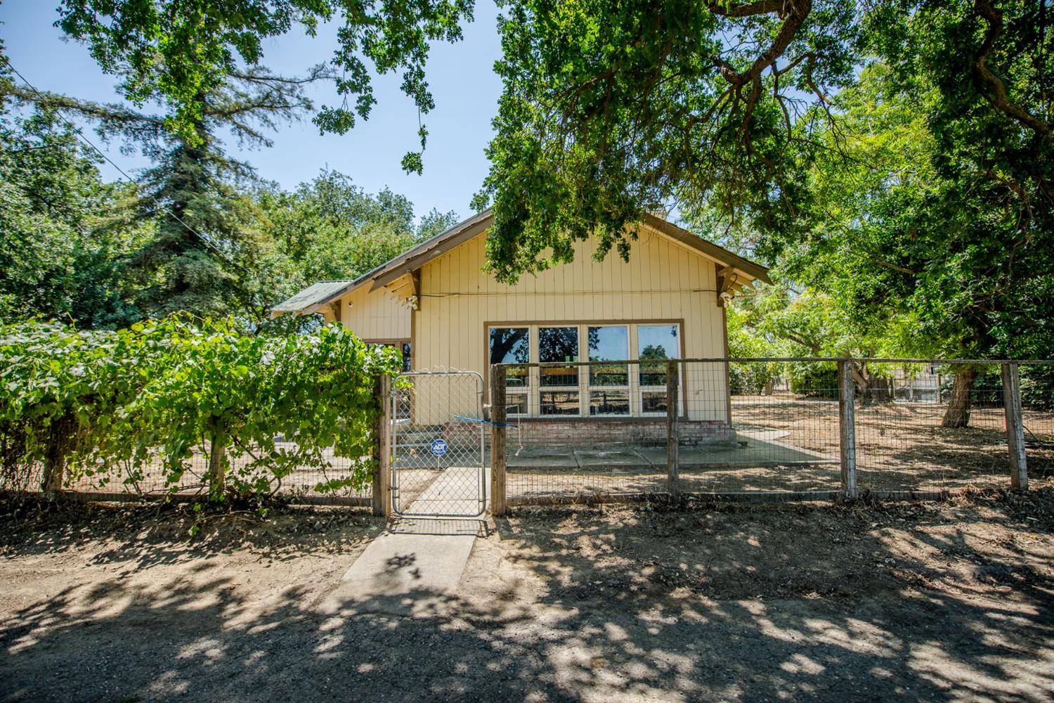 Woodland, CA 95695,15390 County Road 97A