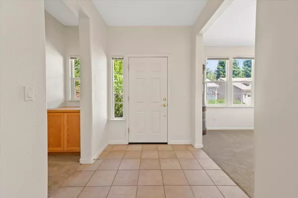Grass Valley, CA 95945,115 Bobwhite LN