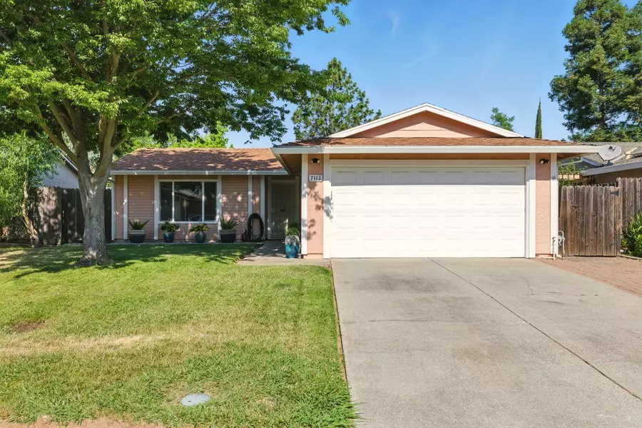 7113 Reyn Oaks WAY, Sacramento, CA 95842