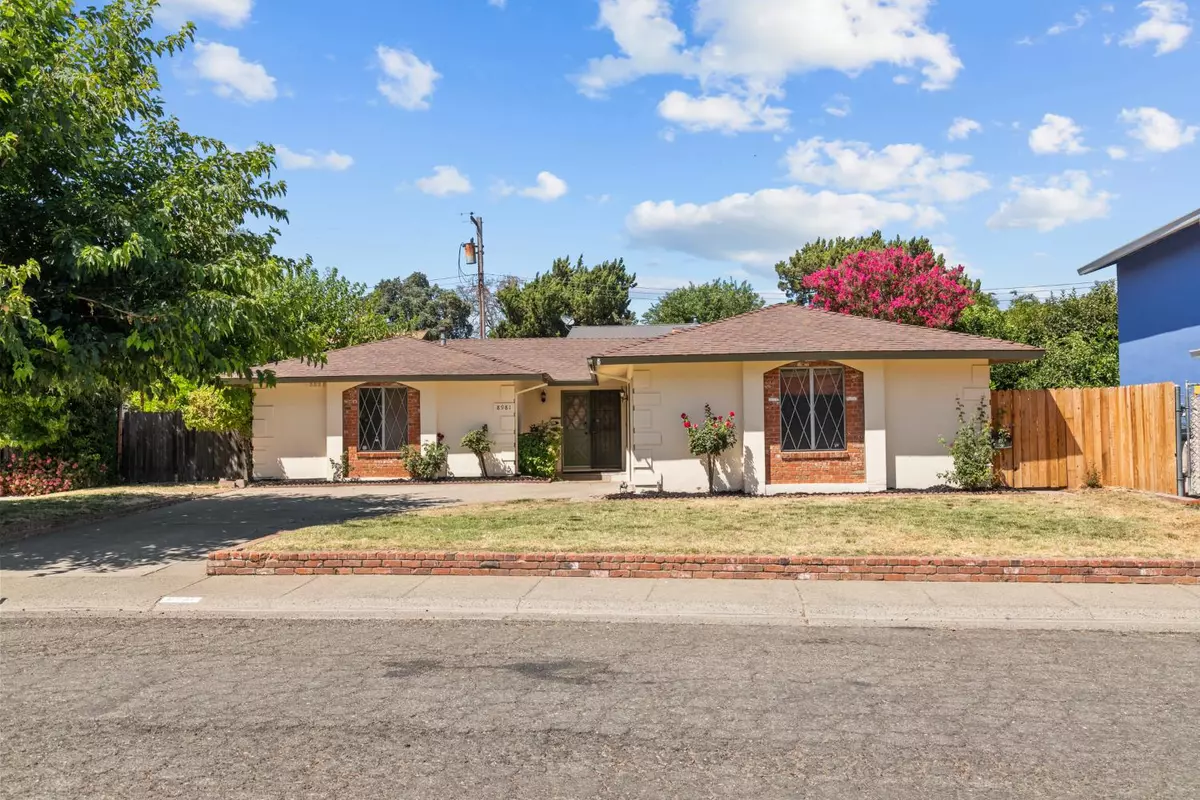 Sacramento, CA 95826,8981 Gulfport WAY