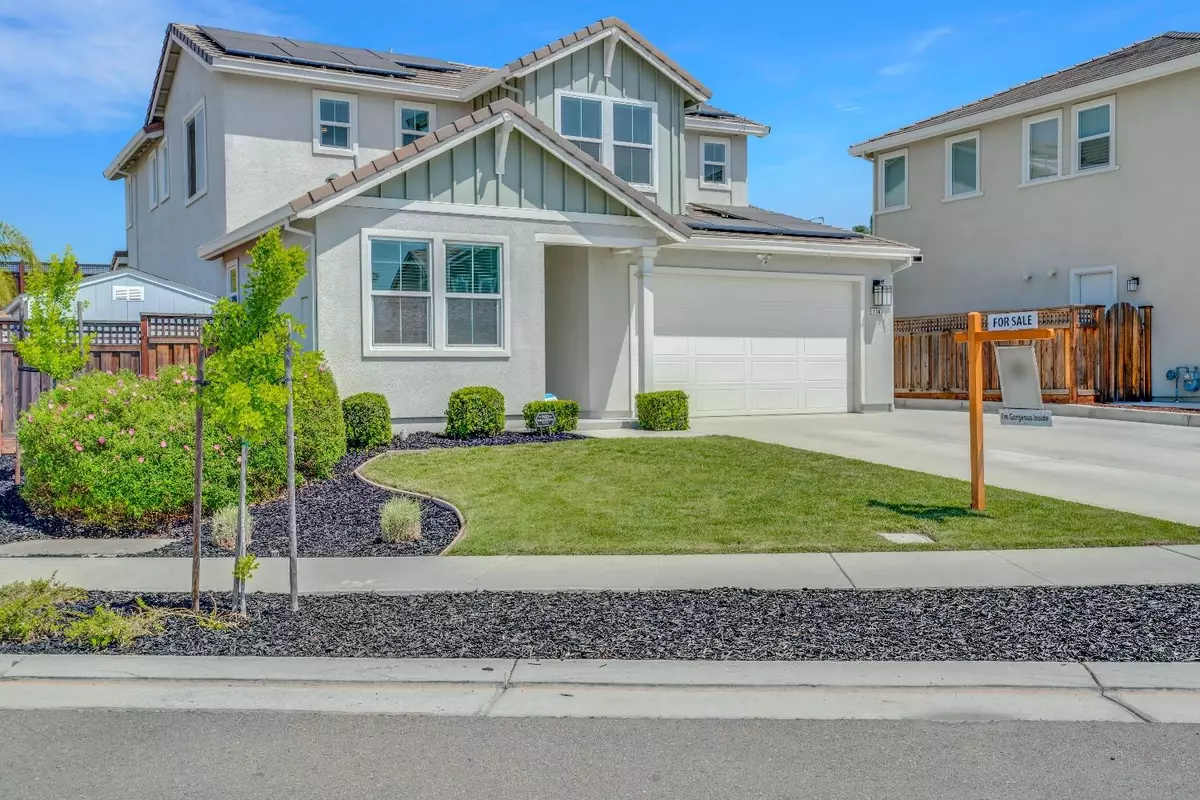 Lathrop, CA 95330,1563 Arrowbrook CT