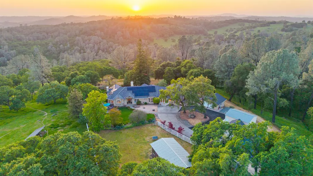 5880 Stope WAY, El Dorado, CA 95623