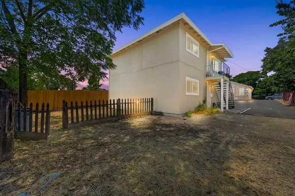 Roseville, CA 95678,132 Ash ST