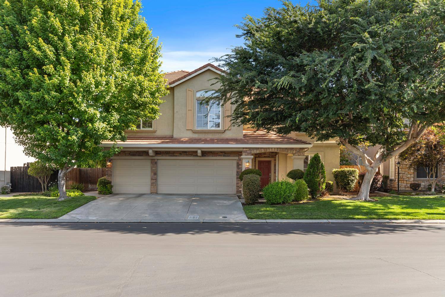 Modesto, CA 95356,1713 Savoie WAY
