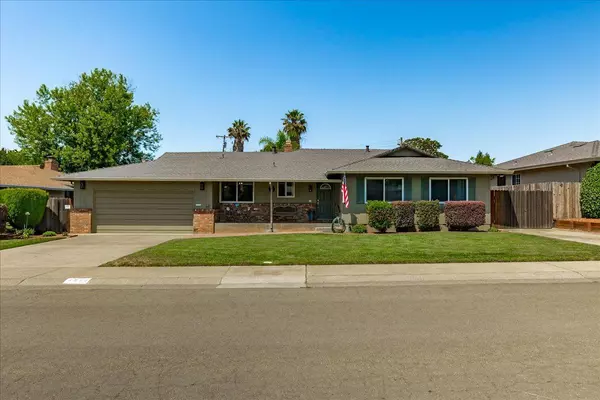 4939 Brookglen WAY, Carmichael, CA 95608