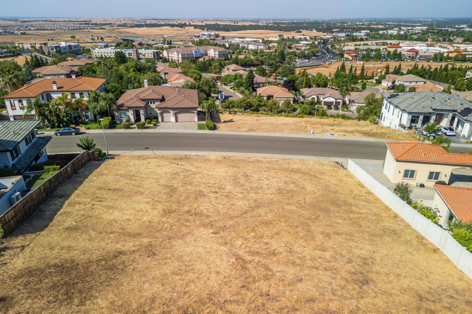 410 Serpa WAY, Folsom, CA 95630