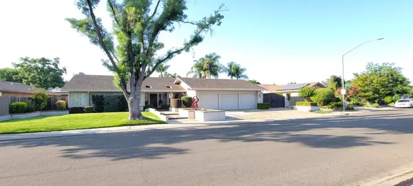 2609 Marlboro PL, Modesto, CA 95355