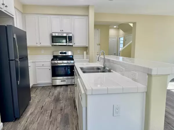 Lathrop, CA 95330,17409 Pheasant Downs RD