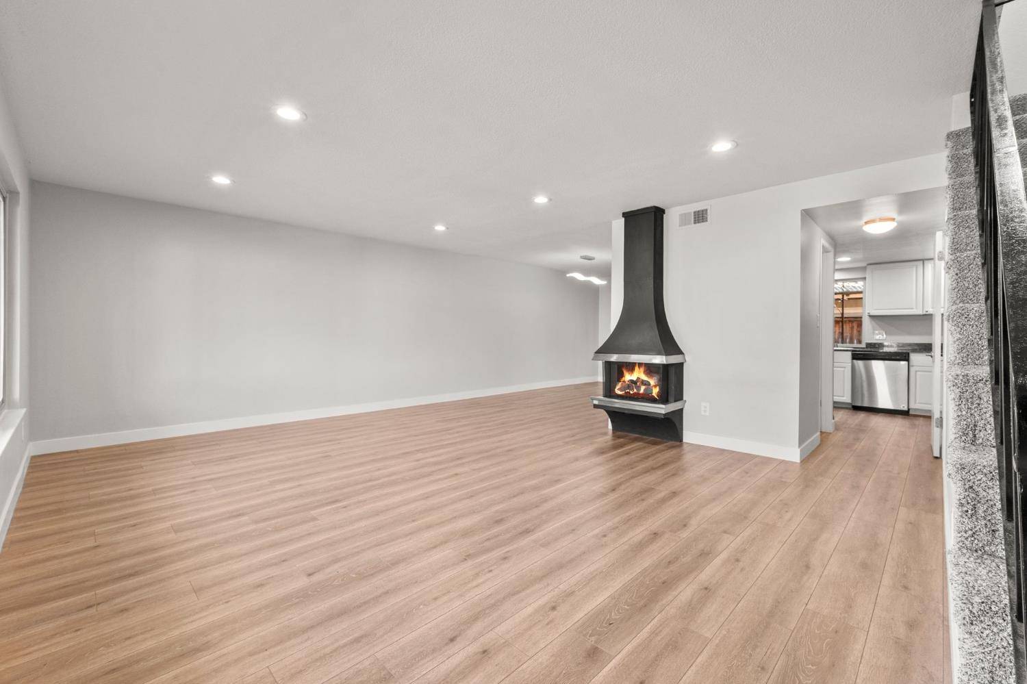 Carmichael, CA 95608,5971 Via Casitas