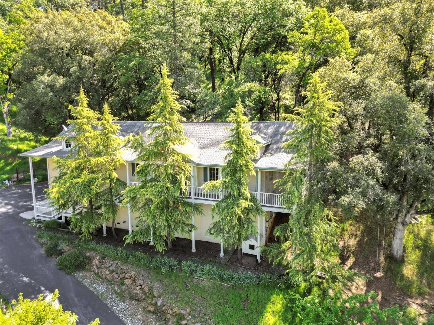 16373 Dog Bar RD, Grass Valley, CA 95949