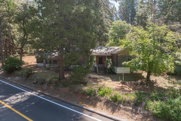 5449 Highway 4, Hathaway Pines, CA 95222
