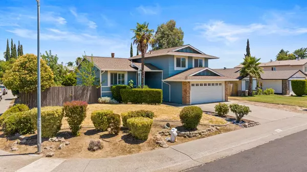 7600 Clement Circle, Sacramento, CA 95828