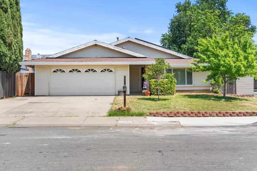 3300 Corbin WAY, Sacramento, CA 95827