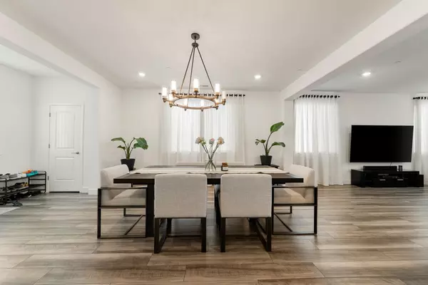 Roseville, CA 95747,2008 La Sal WAY