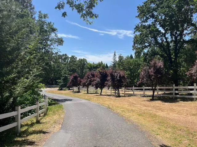 0 Crestview DR, Murphys, CA 95247