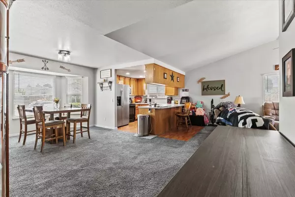 Yuba City, CA 95993,1219 Theresa WAY